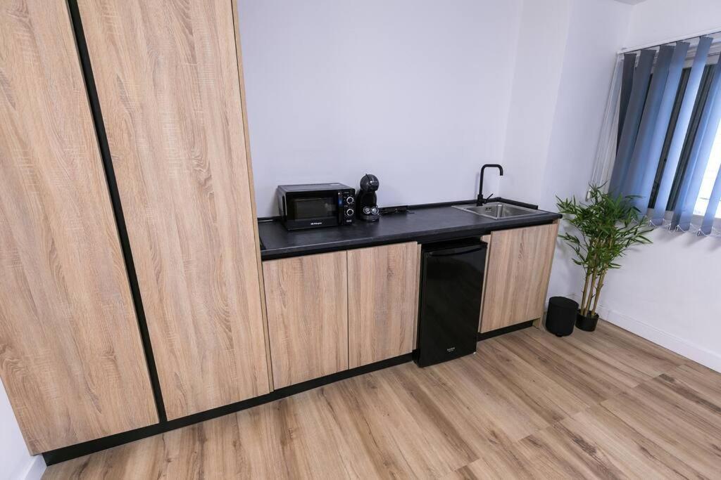 Estudio-Oficina Moderno, Centro De Jaén Εξωτερικό φωτογραφία