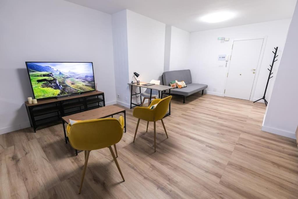Estudio-Oficina Moderno, Centro De Jaén Εξωτερικό φωτογραφία