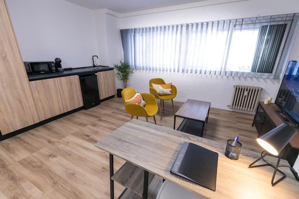 Estudio-Oficina Moderno, Centro De Jaén Εξωτερικό φωτογραφία